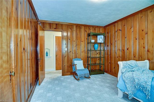 8575 Circle DR, Norfolk, VA 23503