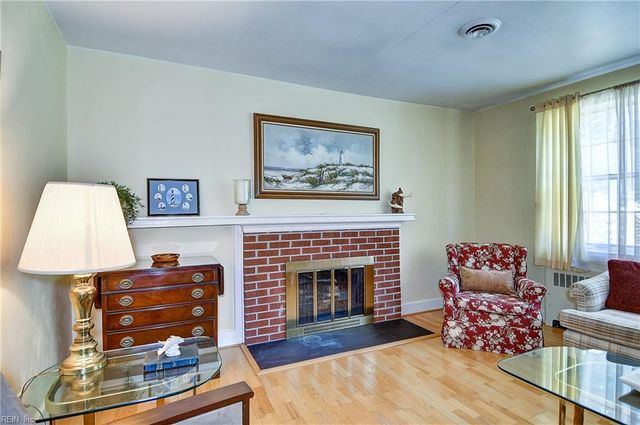 8575 Circle DR, Norfolk, VA 23503