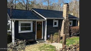 1440 Dover Lane, Dandridge, TN 37725