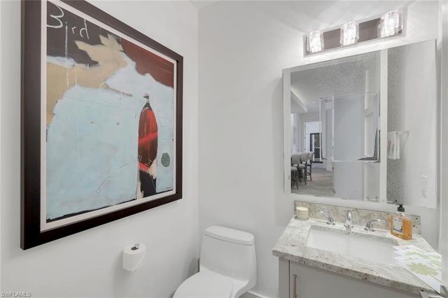 382 12th AVE S 202, Naples, FL 34102