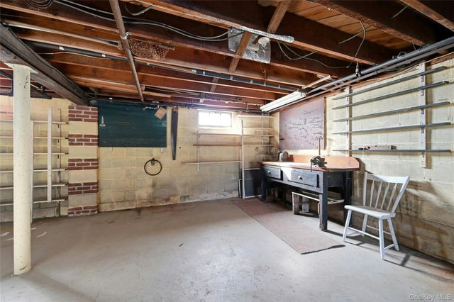 275 Munn Lane, Orient, NY 11957