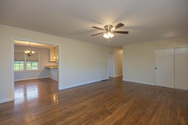 116 Hopewell Drive, Paris, KY 40361