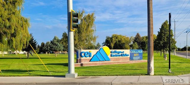 2820 Holly Place, Idaho Falls, ID 83402