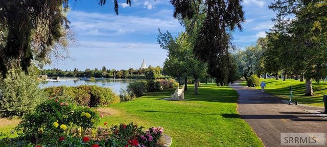 2820 Holly Place, Idaho Falls, ID 83402