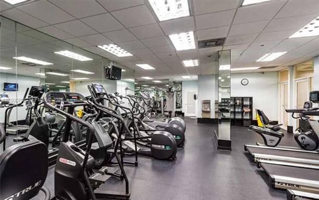 1915 Brickell Ave CC6, Miami, FL 33129