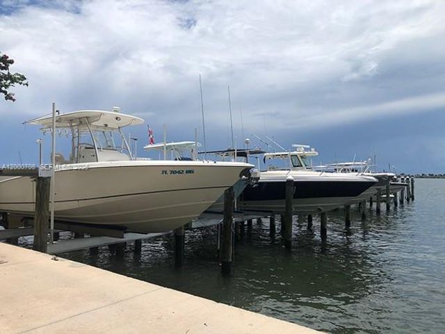 1915 Brickell Ave CC6, Miami, FL 33129