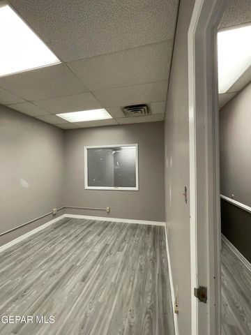 8201 LOCKHEED Drive 207, El Paso, TX 79925