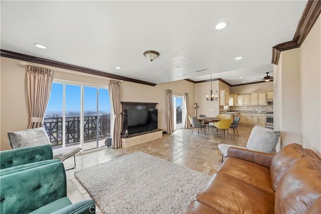 2030 Hanscom Drive, South Pasadena, CA 91030