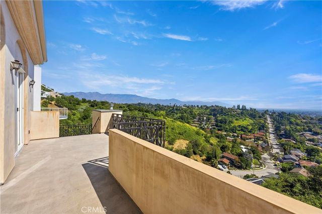 2030 Hanscom Drive, South Pasadena, CA 91030