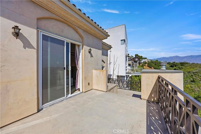 2030 Hanscom Drive, South Pasadena, CA 91030