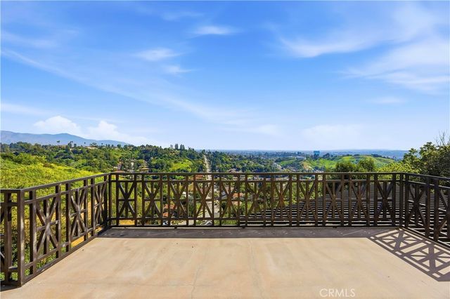 2030 Hanscom Drive, South Pasadena, CA 91030