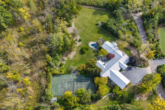 1551 Mill Trail, Highland Park, IL 60035