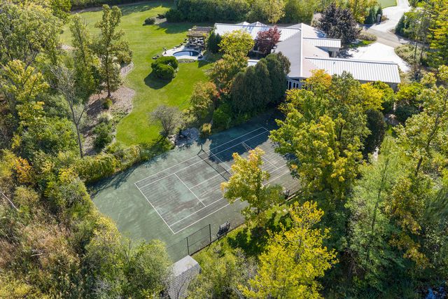 1551 Mill Trail, Highland Park, IL 60035