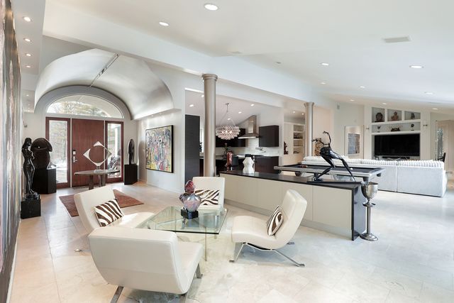 1551 Mill Trail, Highland Park, IL 60035