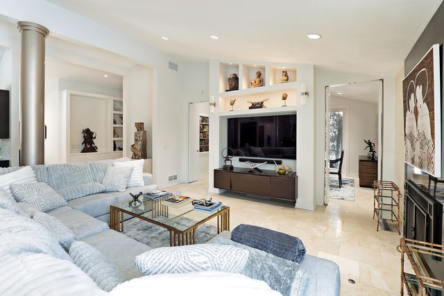 1551 Mill Trail, Highland Park, IL 60035