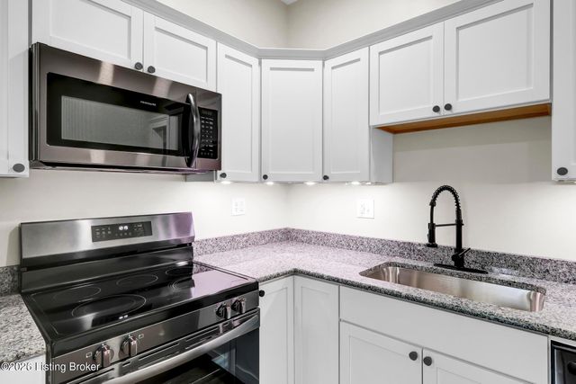 1426 S Brook St Unit 1, Louisville, KY 40208