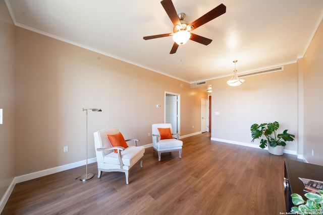 1 Towers Park Ln Apt 1703, San Antonio, TX 78209