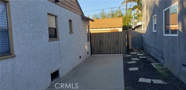 2915 W 95th, Inglewood, CA 90305