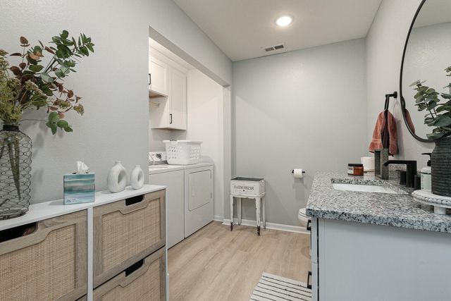 1798 E 328th Road, Bolivar, MO 65613