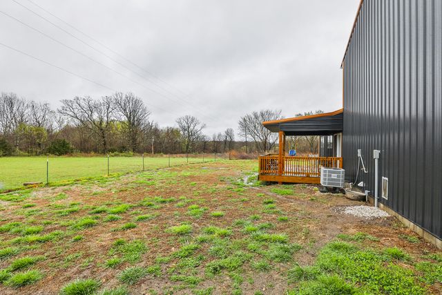 1798 E 328th Road, Bolivar, MO 65613