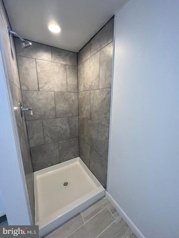 1405 BERWYCK CT, Sicklerville, NJ 08081
