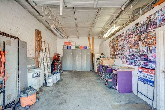 4423 Yale Street, Houston, TX 77018