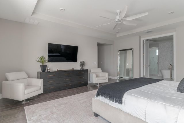 1280 NE Langford Lane, Jensen Beach, FL 34957