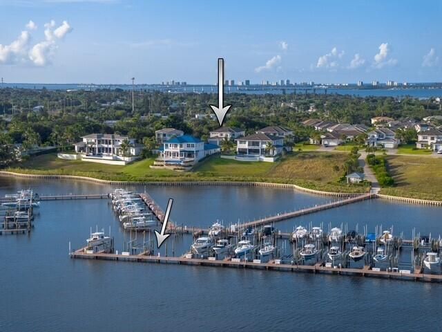 1280 NE Langford Lane, Jensen Beach, FL 34957