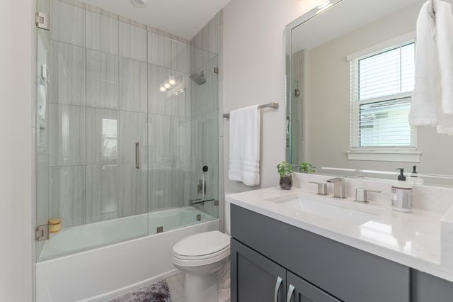 1280 NE Langford Lane, Jensen Beach, FL 34957