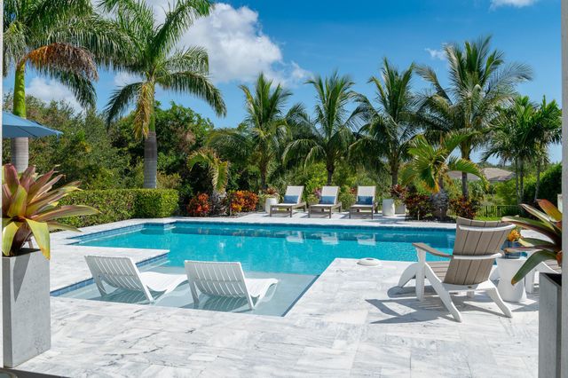 1280 NE Langford Lane, Jensen Beach, FL 34957