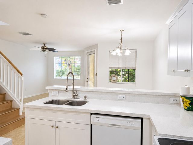 6007 SW 19TH Street, North Lauderdale, FL 33068