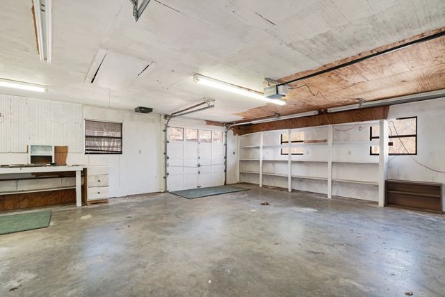 3185 Ridgeview Road, Paris, TX 75460