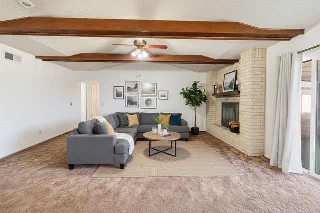 3185 Ridgeview Road, Paris, TX 75460