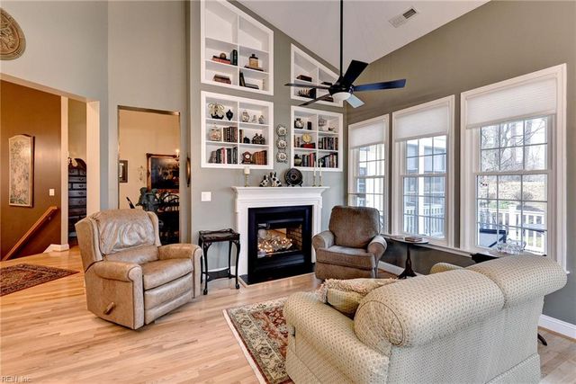 7100 Pinebrook RD, Williamsburg, VA 23188