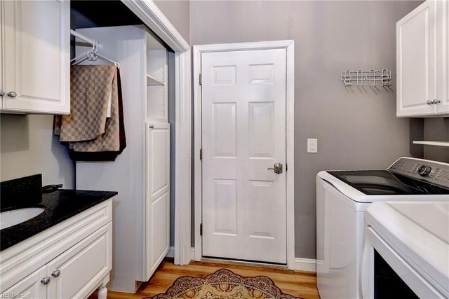 7100 Pinebrook RD, Williamsburg, VA 23188