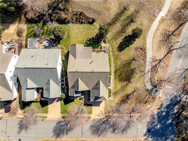 7100 Pinebrook RD, Williamsburg, VA 23188