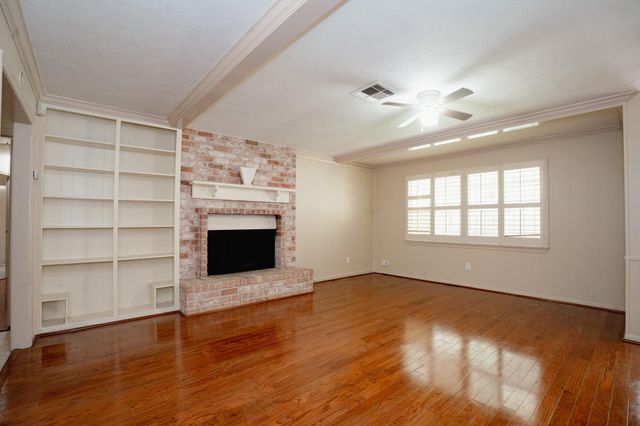 15118 Carol Chase Circle, Missouri City, TX 77489