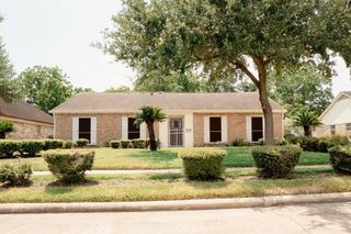 15118 Carol Chase Circle, Missouri City, TX 77489