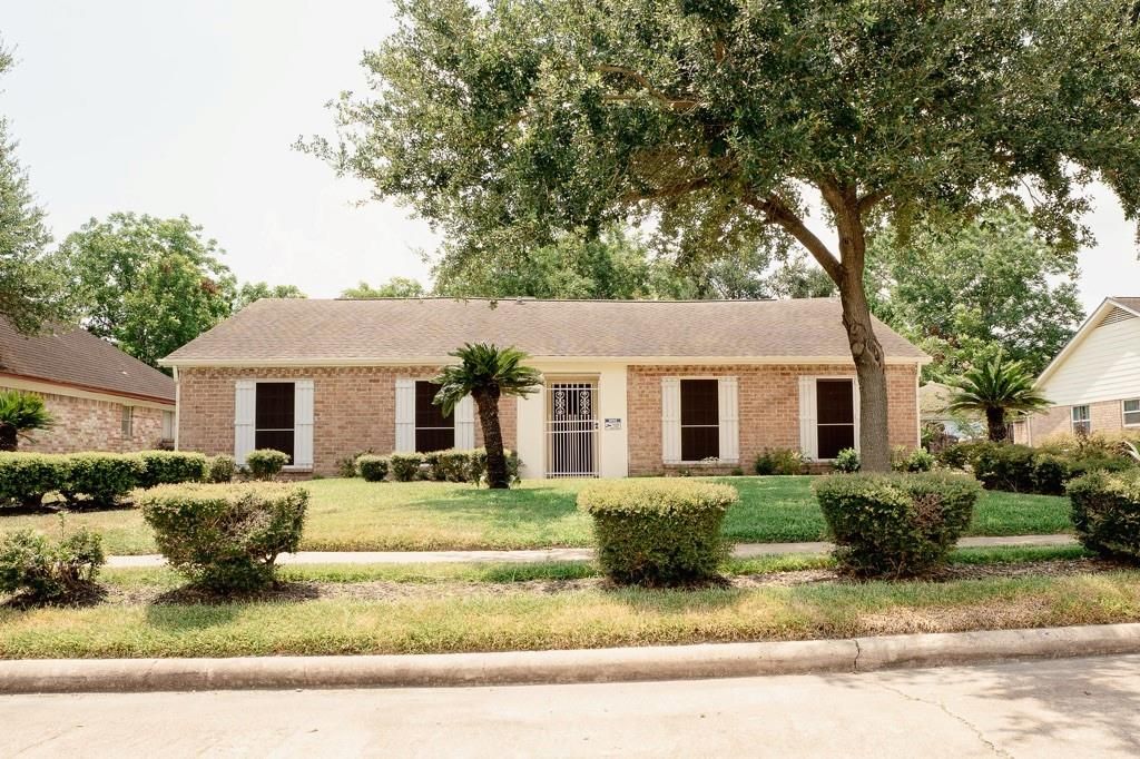 15118 Carol Chase Circle, Missouri City, TX 77489
