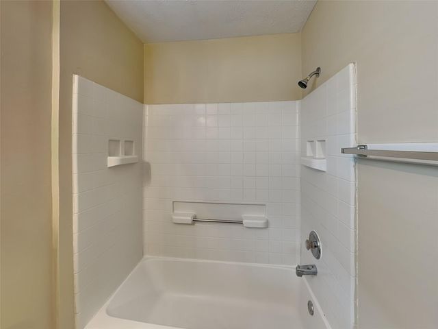 11010 Heather Bluff Lane, Houston, TX 77075