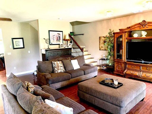 266 Creek Road, Champlain, NY 12919