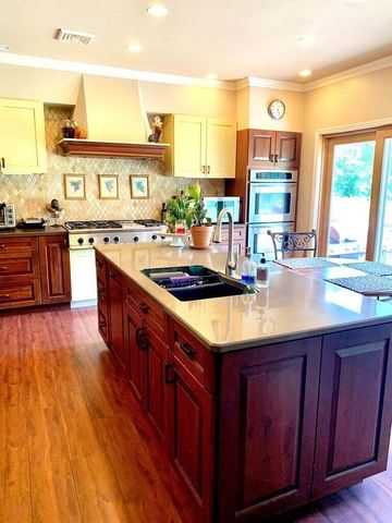 266 Creek Road, Champlain, NY 12919