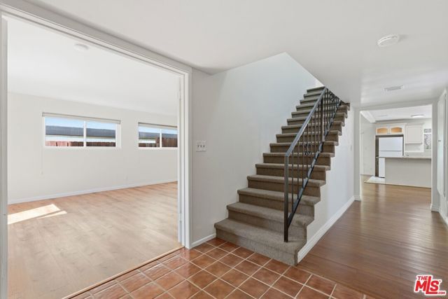 7711 W 82nd Street, Playa Del Rey (los Angeles), CA 90293