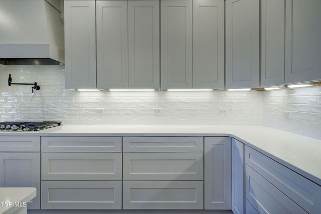 1217 Brumit Field, Johnson City, TN 37615