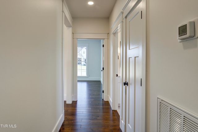 1217 Brumit Field, Johnson City, TN 37615