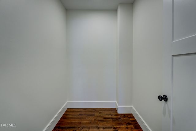 1217 Brumit Field, Johnson City, TN 37615