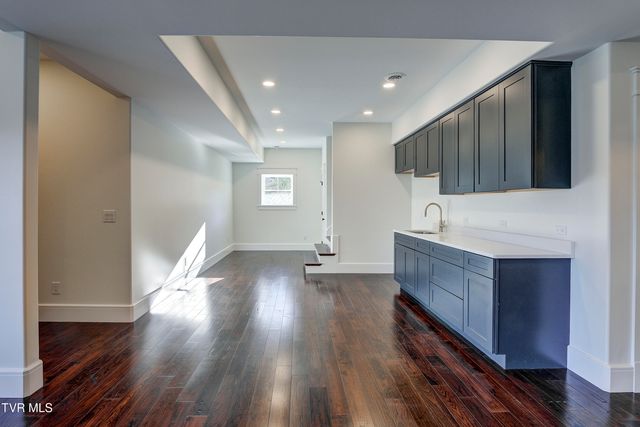 1217 Brumit Field, Johnson City, TN 37615