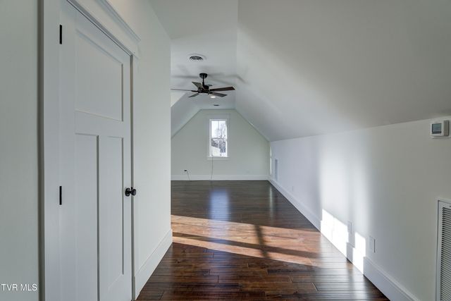 1217 Brumit Field, Johnson City, TN 37615