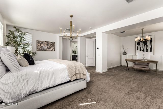 8502 W MYRTLE Avenue, Glendale, AZ 85305