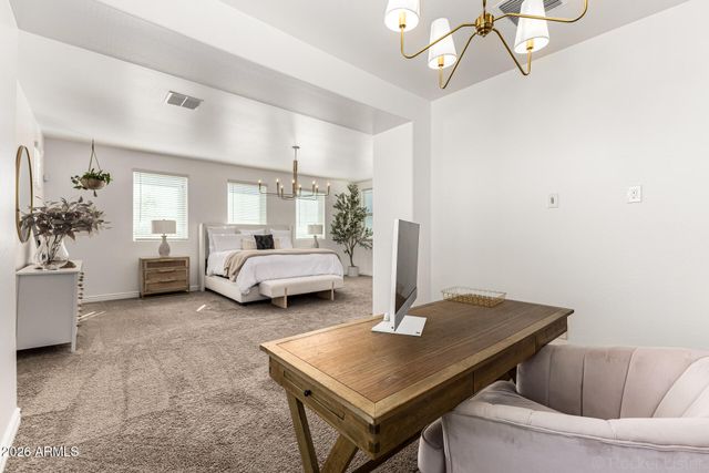 8502 W MYRTLE Avenue, Glendale, AZ 85305